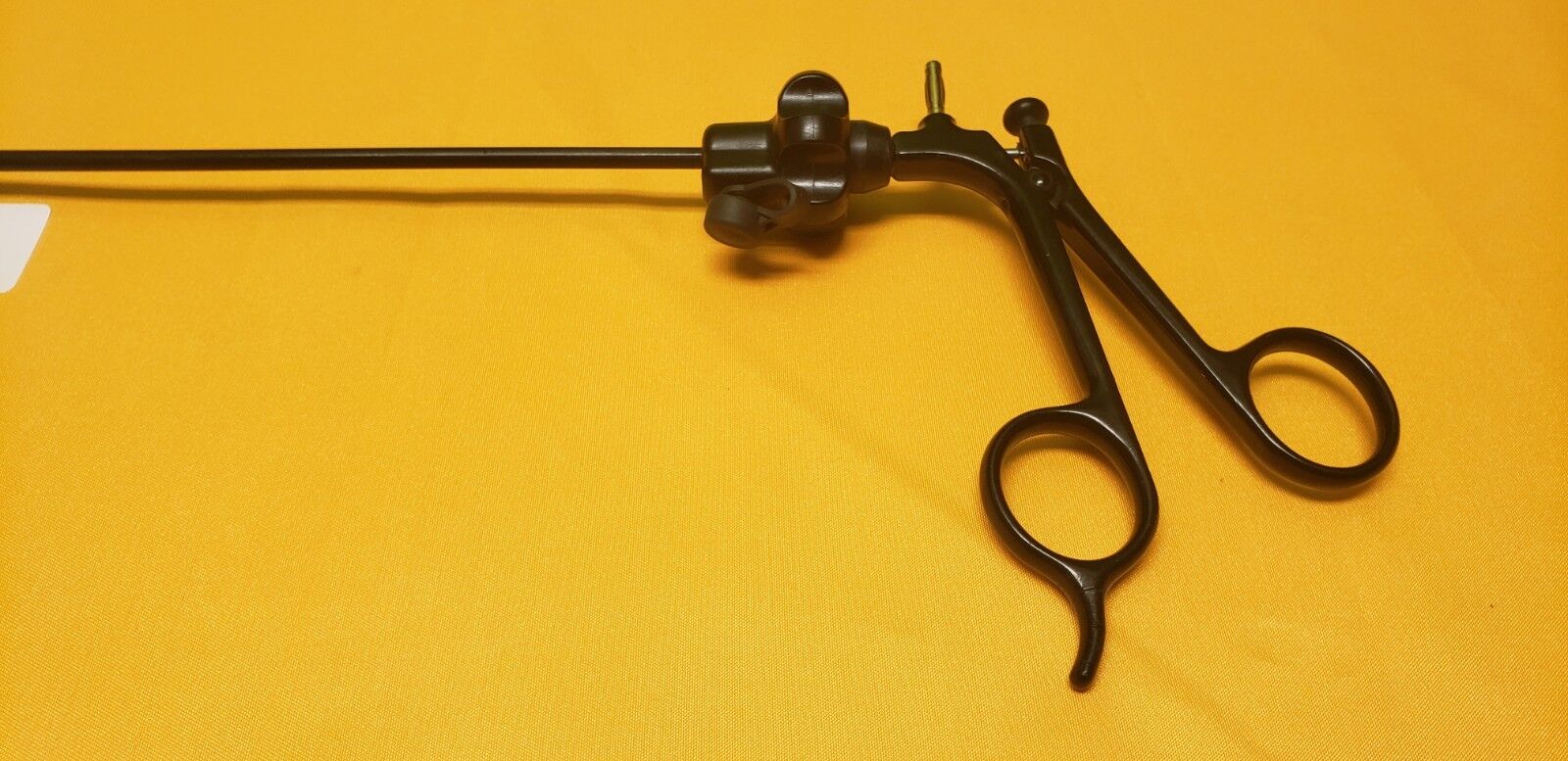 Stryker 250-080-595 Monopolar Maryland Forceps 5mmx45cm Rotating Shaft