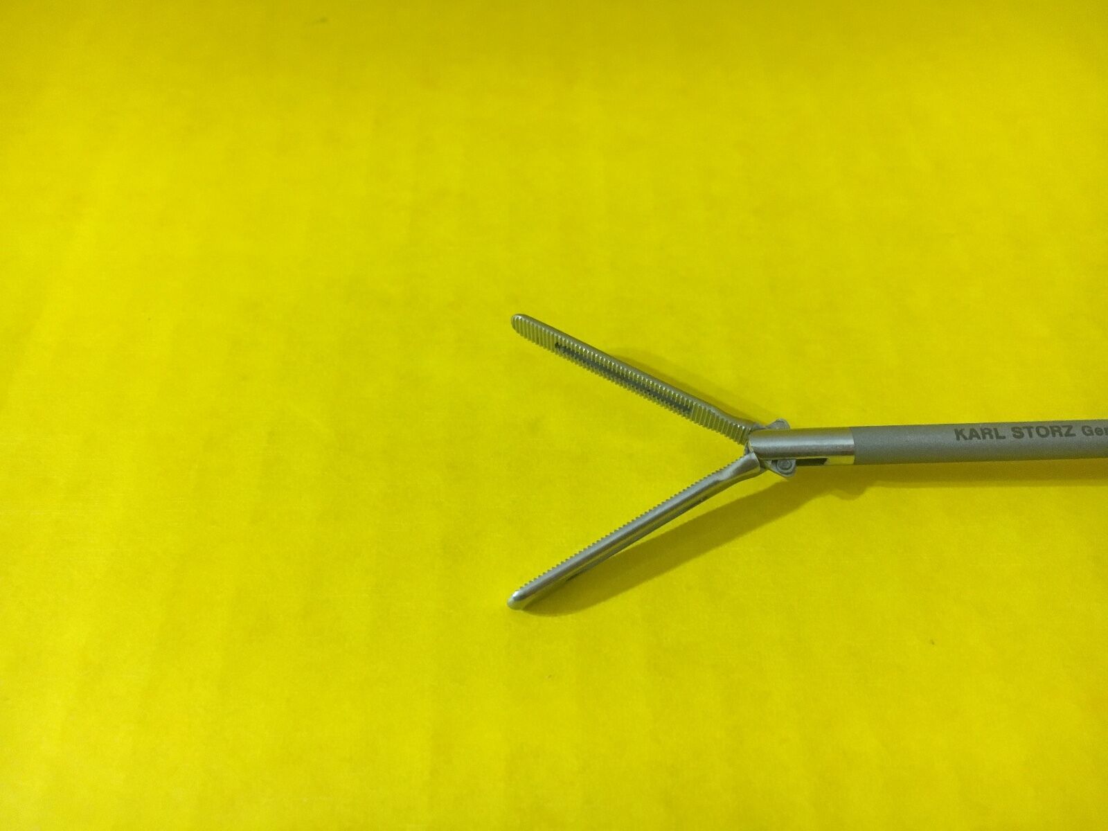 Storz Surgical Dorsey Bowel Grasping Forceps REF: 28090CB/CR2