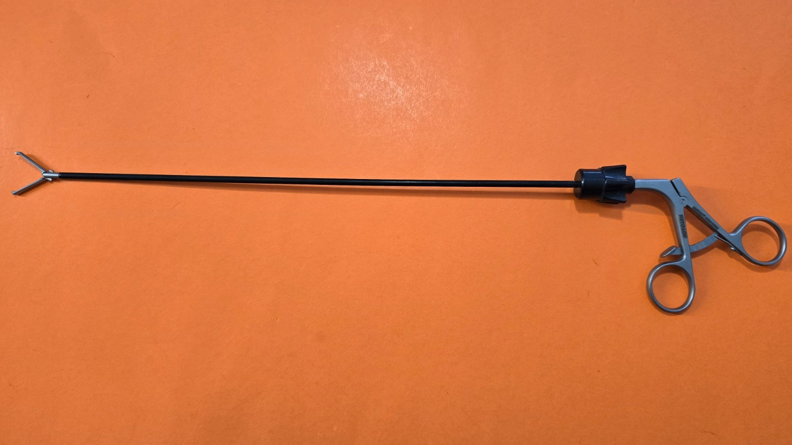 Jarit ROTO LOK Grasping Forceps 5mmx 38cm with Ratchet