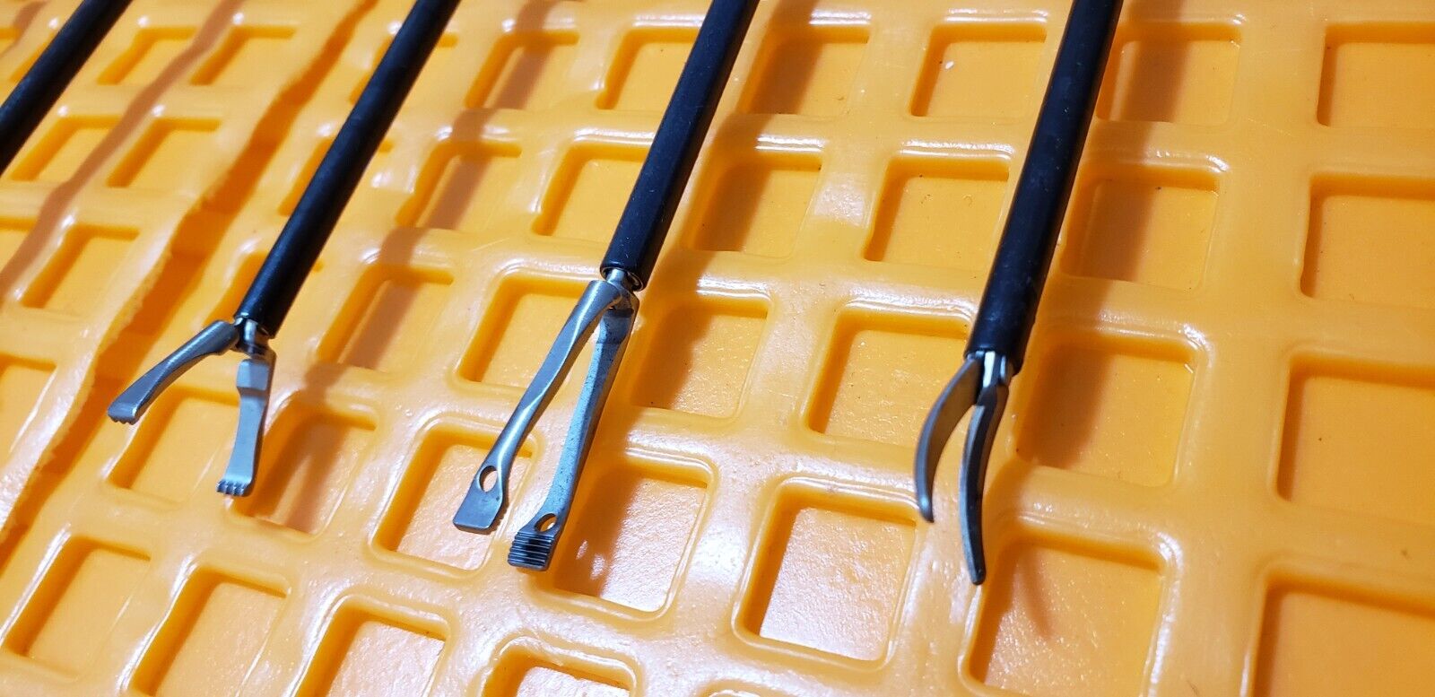 OLYMPUS Surgical Laparoscopic Instruments 5mm x 34cm Set of 14 with Tray