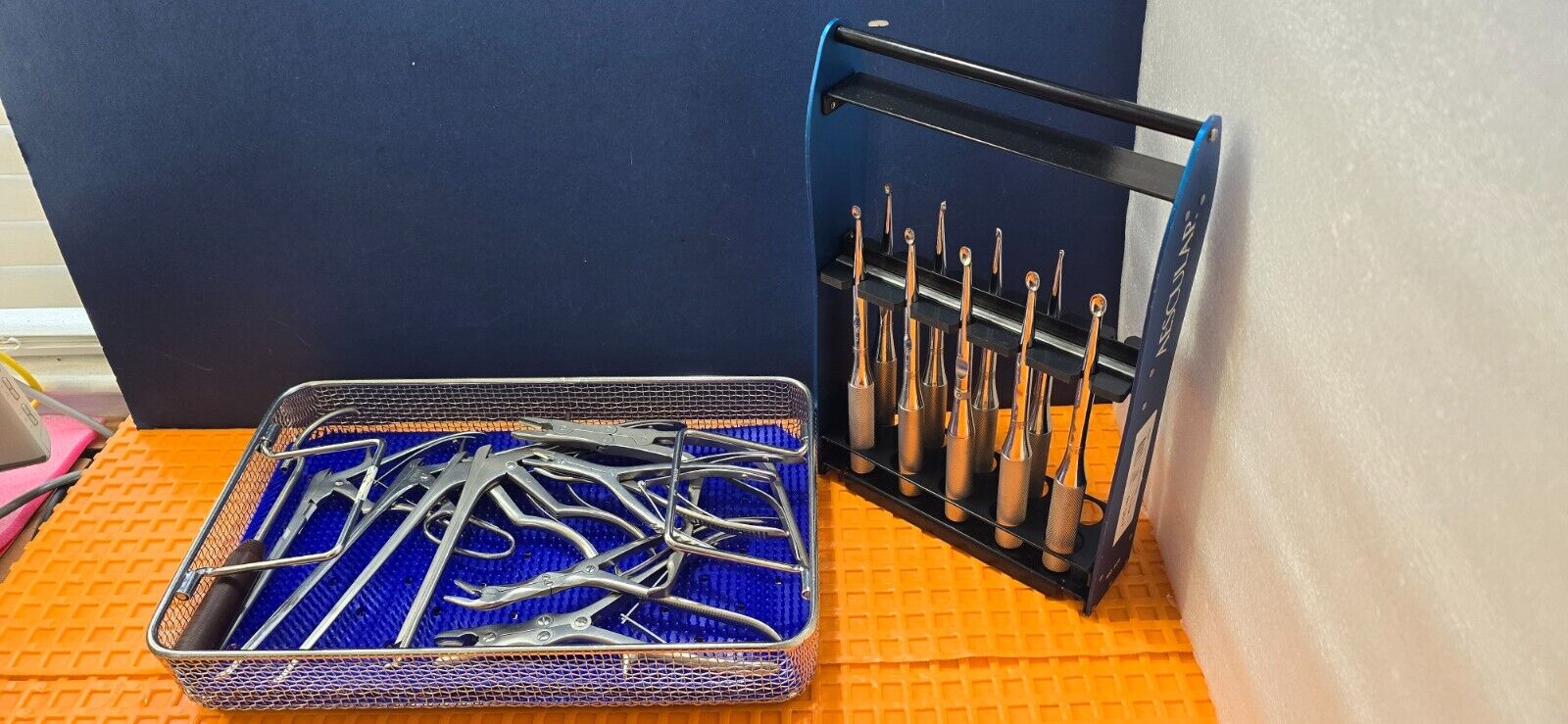 Aesculap Surgical Orthopedic Curette Set of 9 W- Kerrison Rongeurs & Case