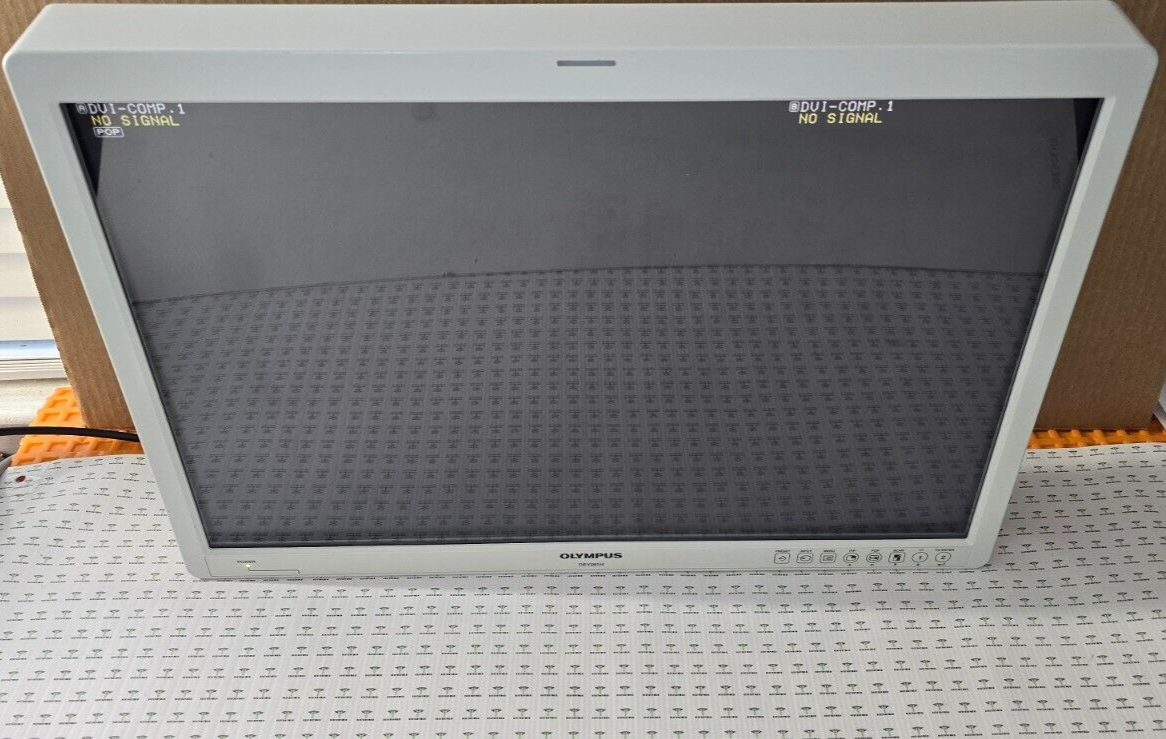OLYMPUS OEV261H High Definition LCD Monitor With Power AC Adaptor