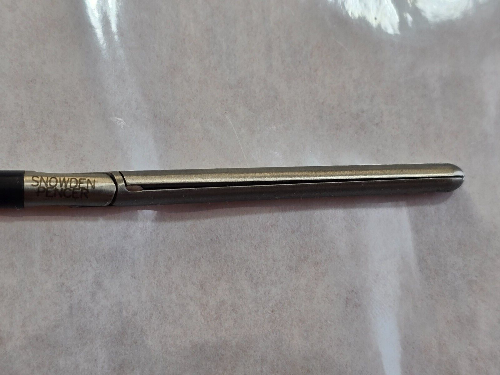 Snowden Pencer SP90-7845 Grasping Forceps 5x39cm with Lock