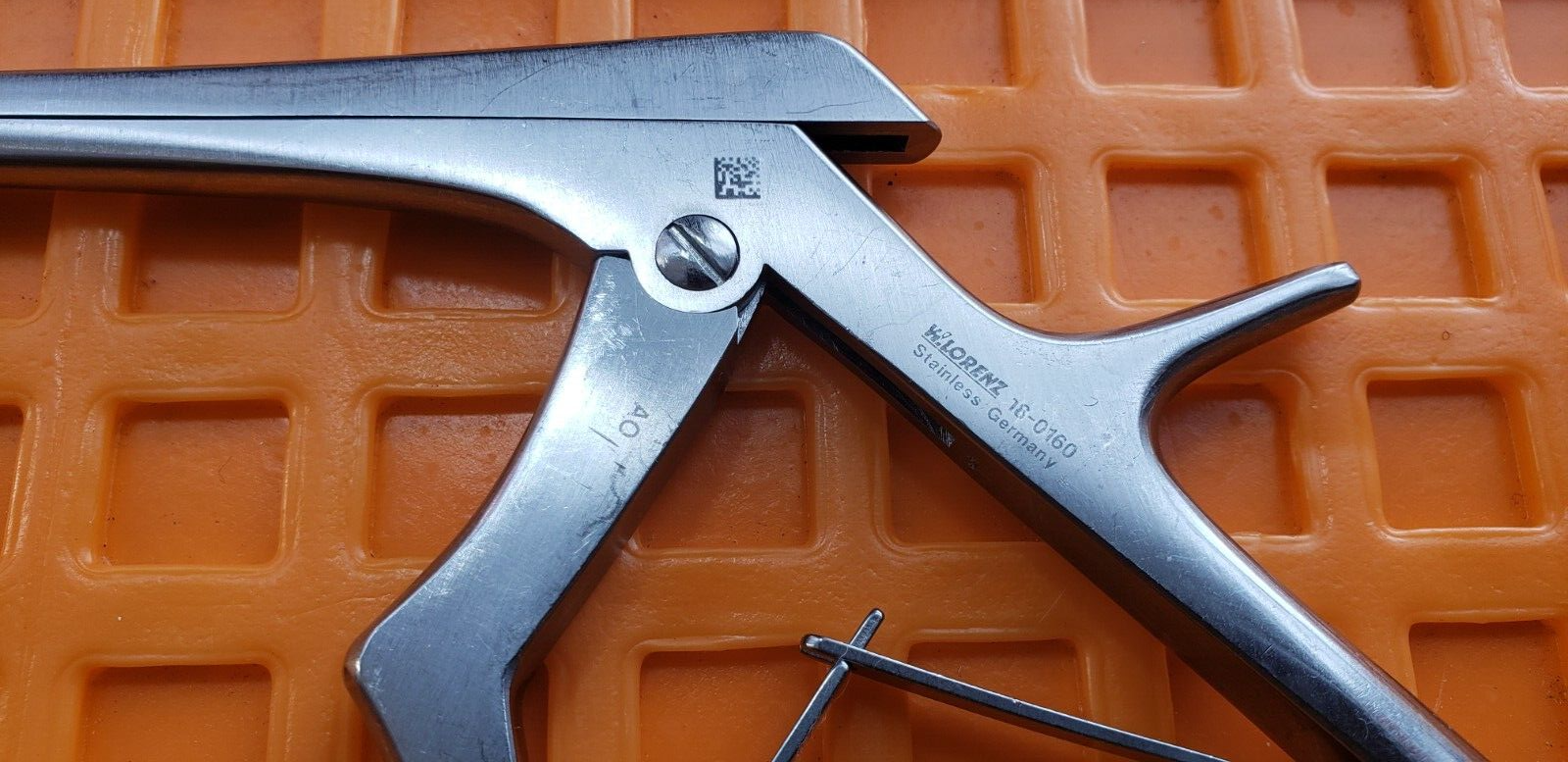 W.Lorenz 18-0160 Orthopedic Spurling Kerrison Rongeurs 40 Deg 2mm Up 11" Shaft