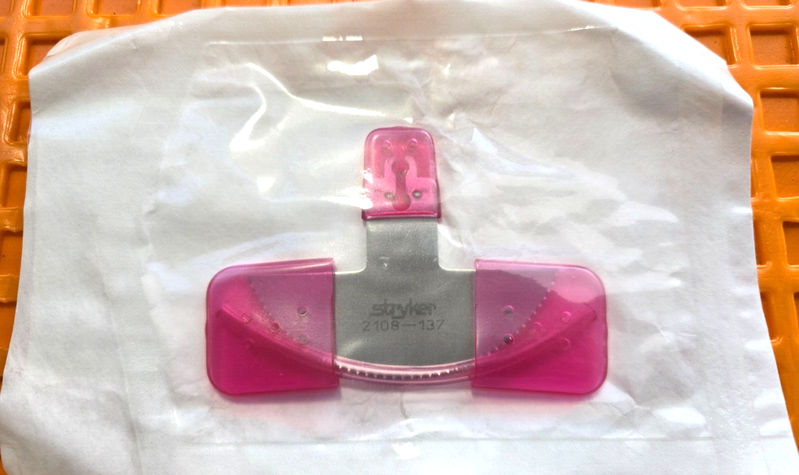 Stryker Surgical Orthopedic Sagittal saw use W- System 4 & System 2000.