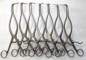 V.Mueller Surgical Orthopedic Gelpi Retractor Right Angle 11" with ratchet.