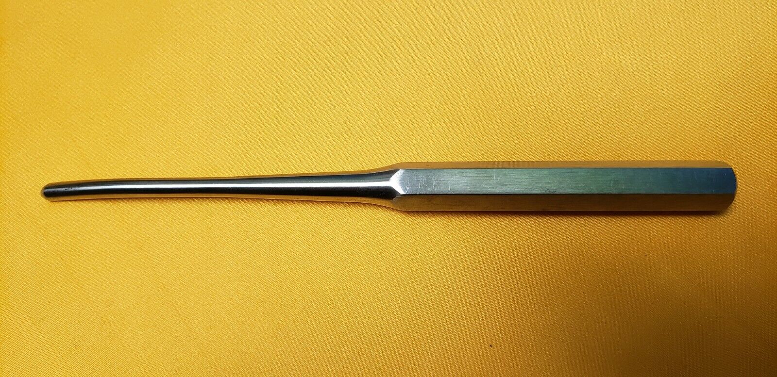 V. Mueller OS4360 Surgical Orthopedic Hibbs Gouges 9.5" Curved 6mm Blade