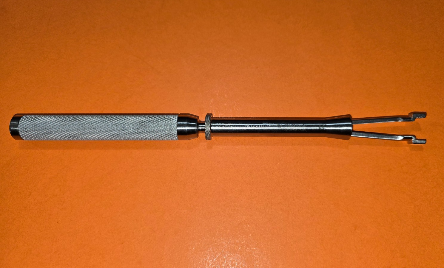 Medtronic 875-701 Orthopedic Graft Holder Instruments