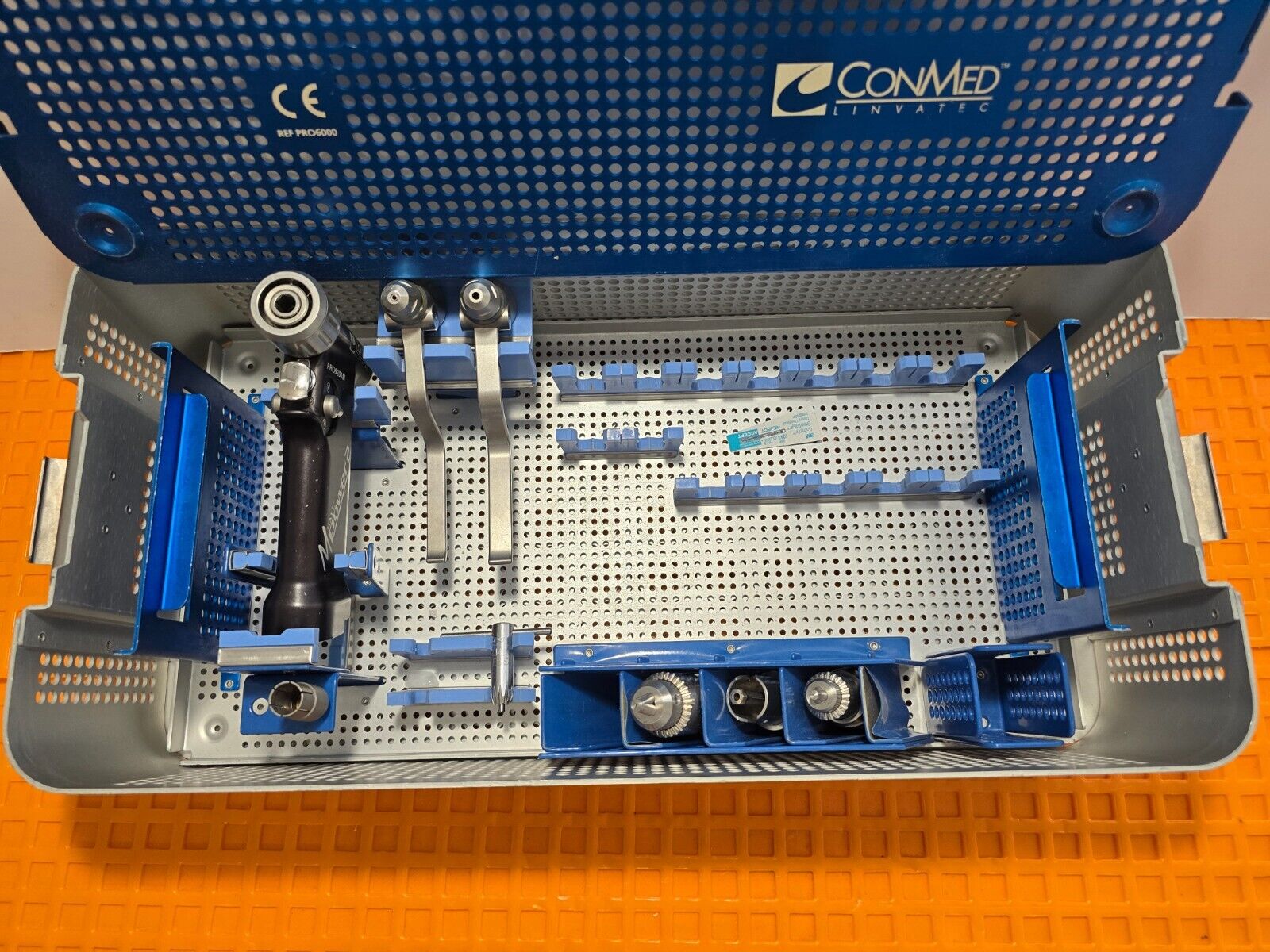 Conmed HALL PRO6200M Power2 Single Triger Hand Piece with Attachments & Tray