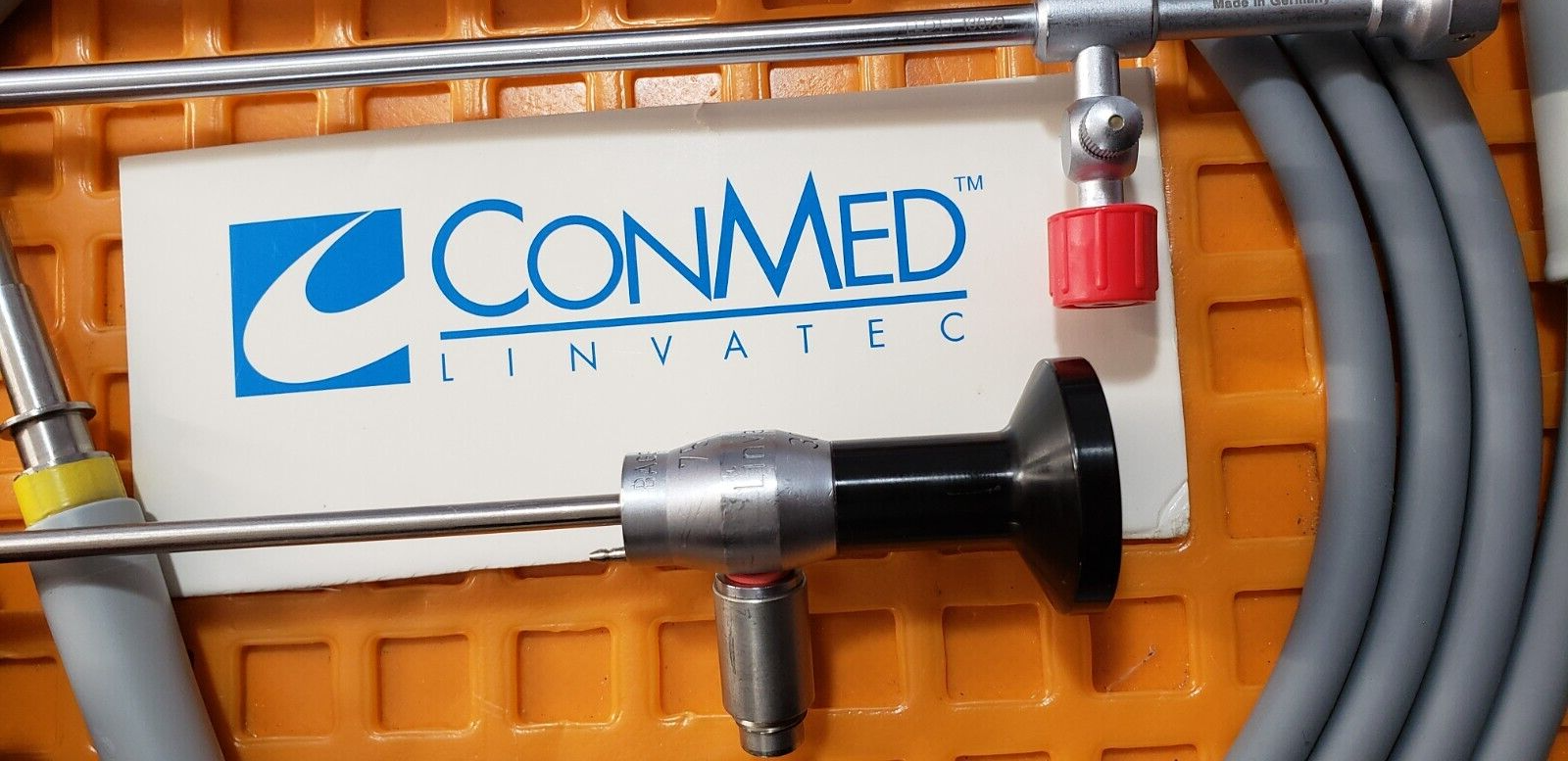 Conmed Linvatec 7581 4mmx30 Degree Telescope 30cm Autoclave & Fiber Optic Cable