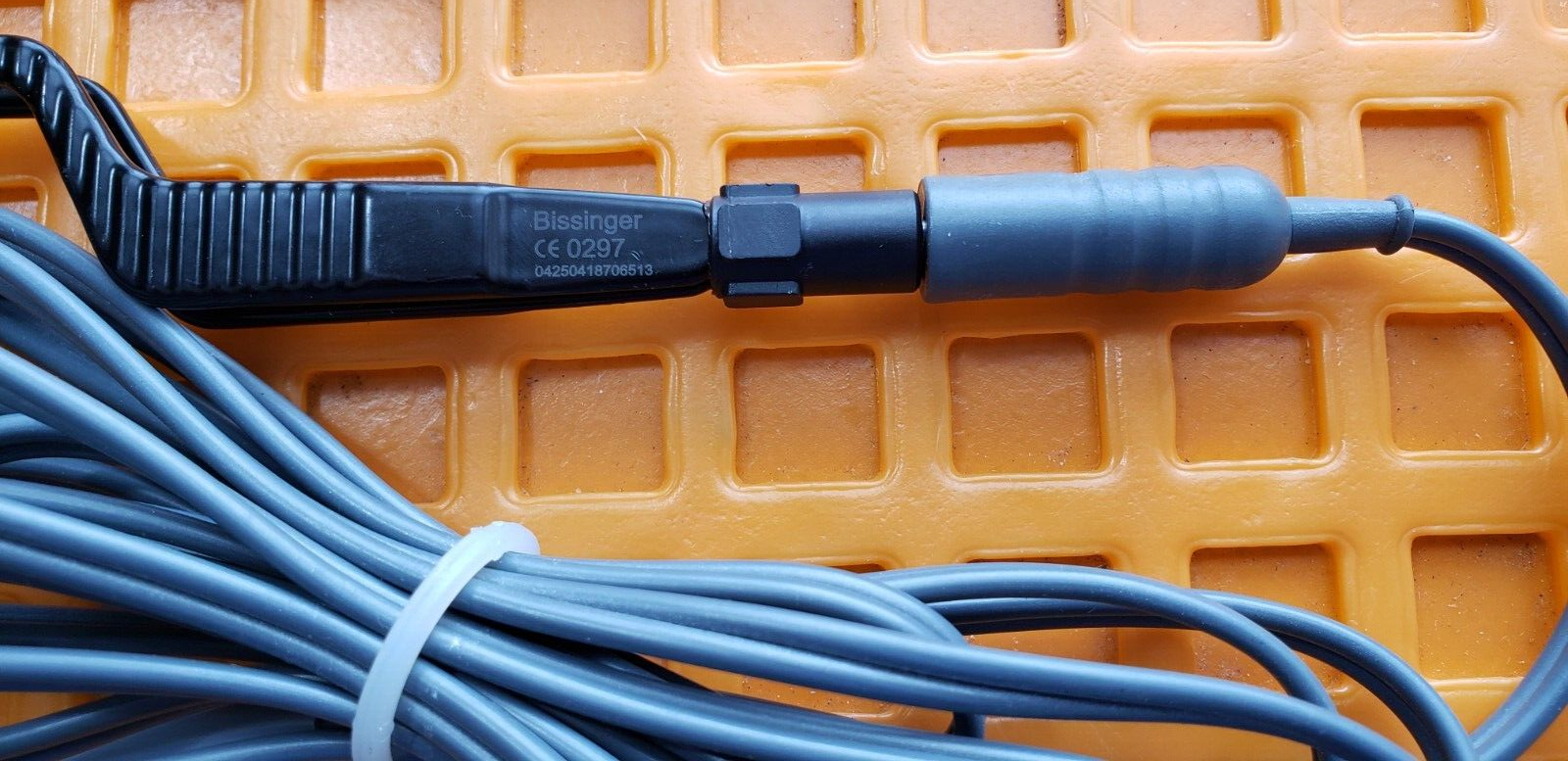 Medtronic 9569690 Surgical Bissinger Bipolar Forceps 9" Straight &Cable Reusable