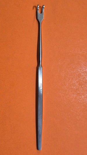 Pilling 51-4431 Surgical Rake Retractor 2 Prongs Sharp.