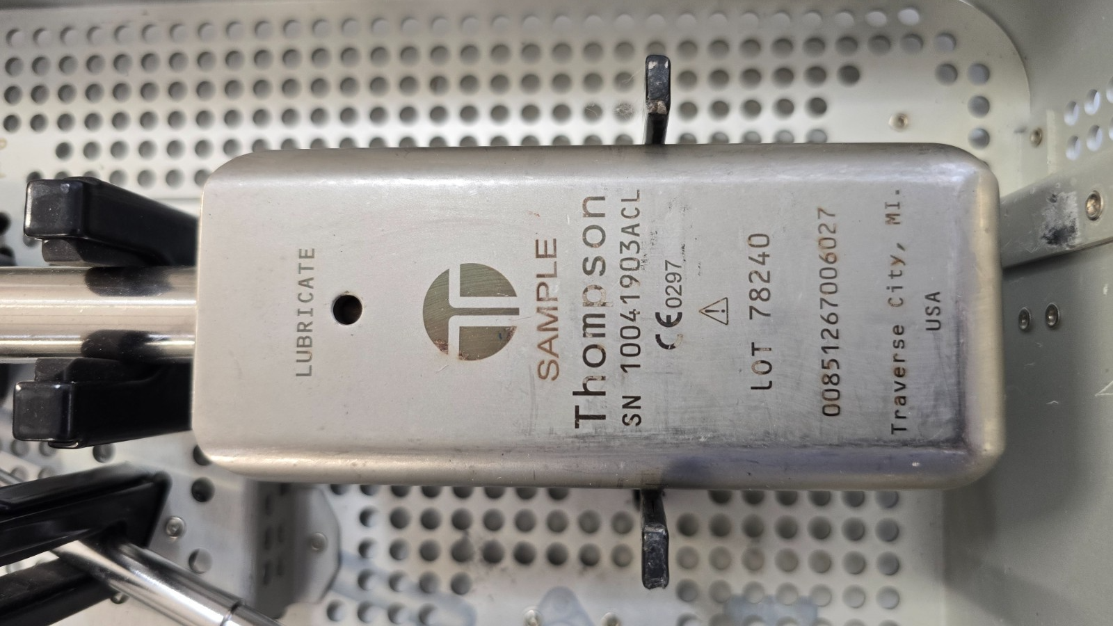 Medtronic OLIF Thompson Elite Rail Clamp Retractor Set with Case.