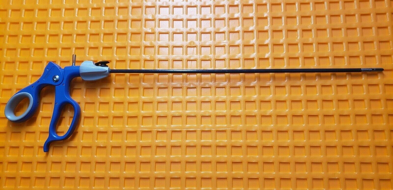 Snowden Pencer 90-6319 Laparoscopic Bullet Nose Forceps 5mmx36cm Diamond Jaw Tip