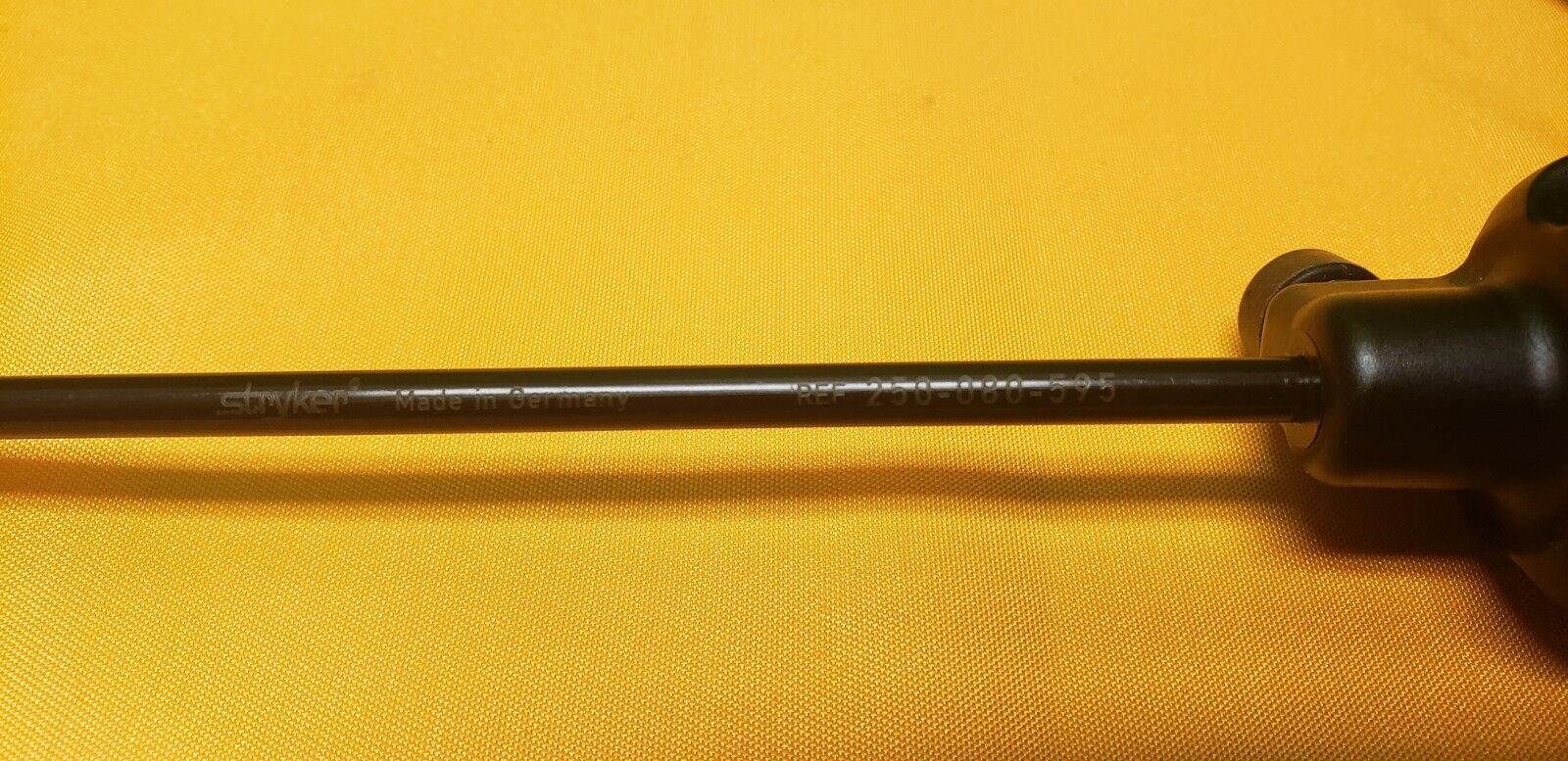 Stryker Laparoscopic 5mm x 45cm Monopolar Operating Scissors REF: 250-080-595