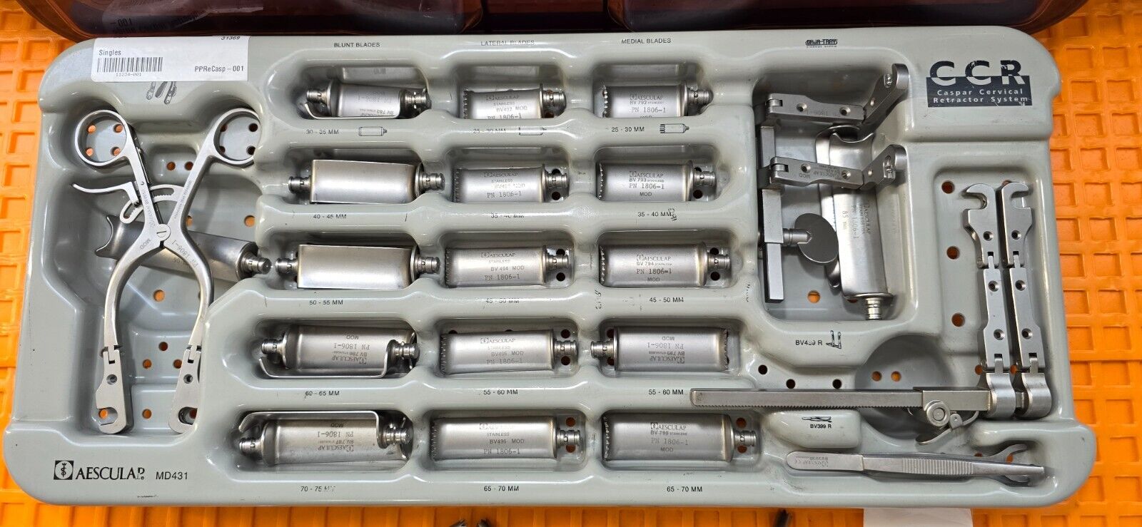 Aesculap Surgical Casper Cervical Retractor Set with Tray. (Made in USA)