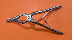 AESCULAP OK 405R Orthopedic Jansen Middleton Cutting forceps 8.25"
