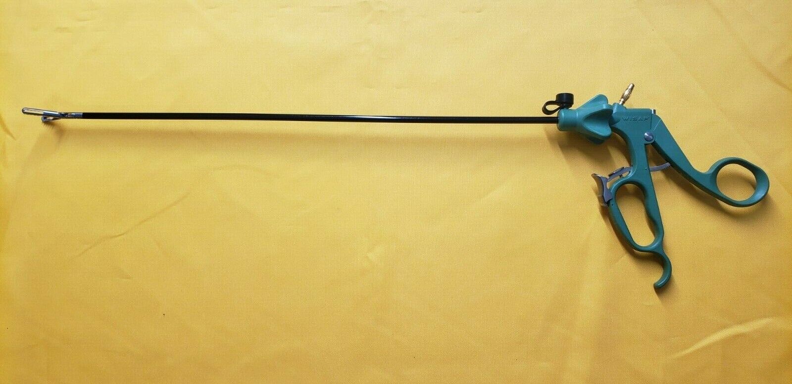 WISAP Surgical Laparoscopic Monopolar Grasping Forceps 5mmx35cm Fenestrated