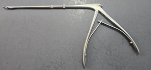 V.Mueller RH 4050 Surgical Hajek Kofler Forceps 4mm x 3mm Up