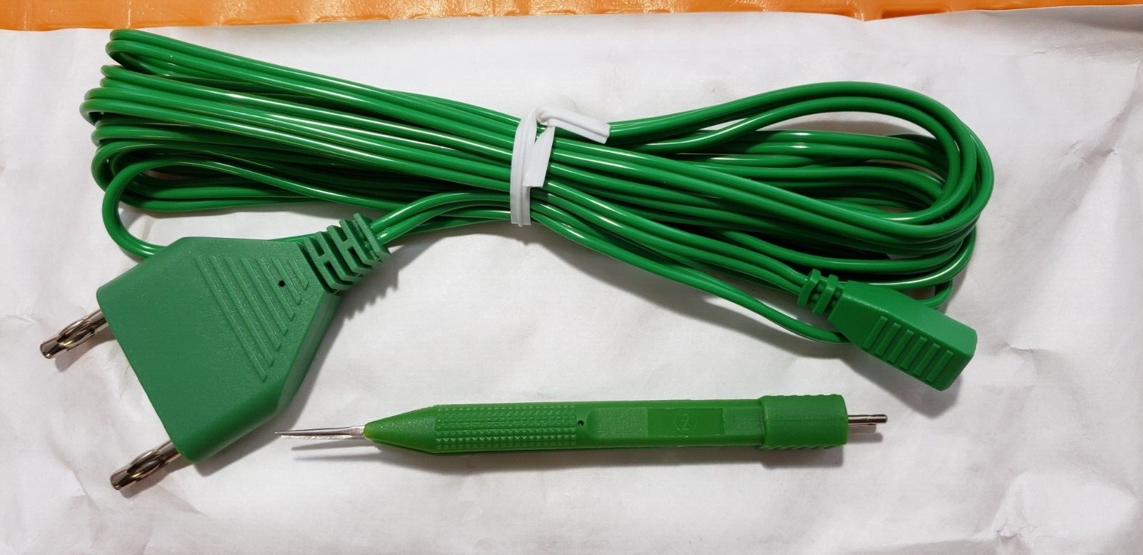 Kirwan Surgical Jeweler Bipolar Forceps 4" Non Stick 0.4mm Tip with Cable
