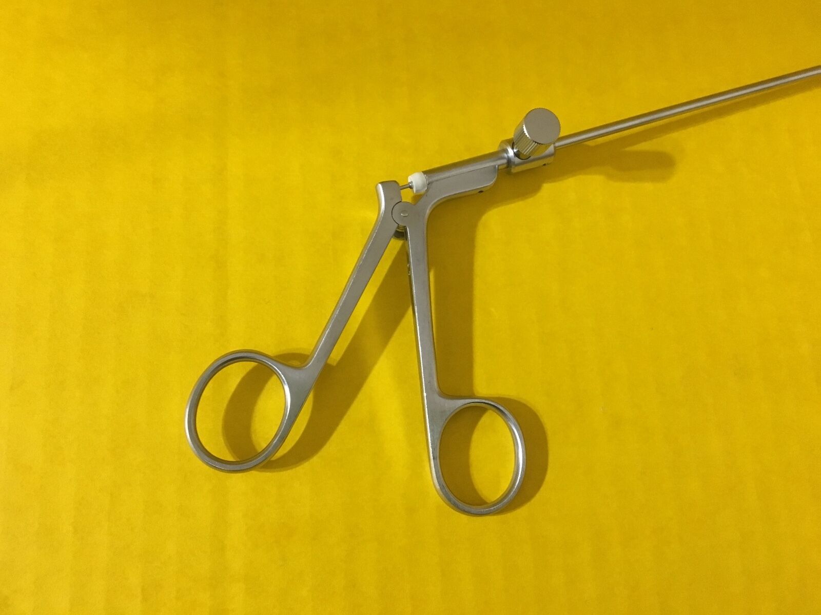 Storz Surgical Micro Hook Scissor, 3.3mm x 30cm REF: 26186 EH